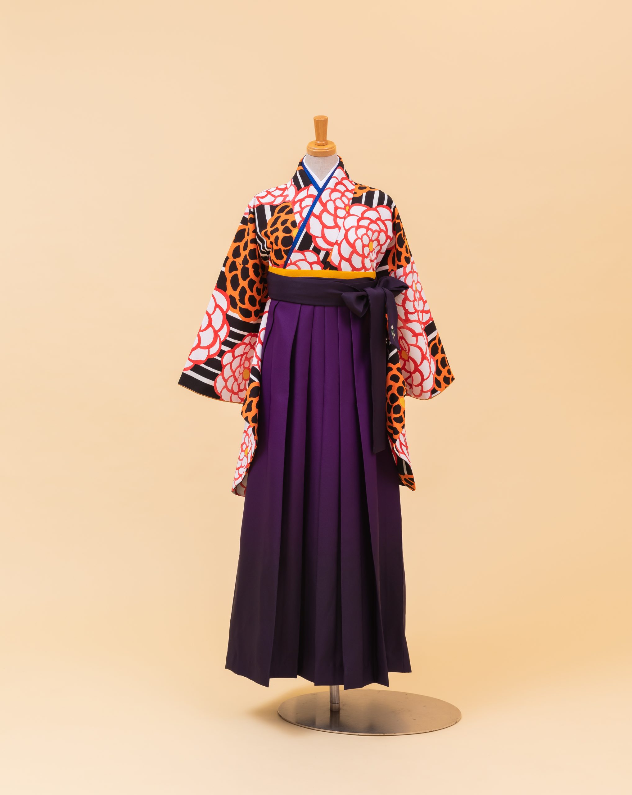 縦縞に大輪万寿菊（800236）/紫 ボカシ 紐刺繍入り